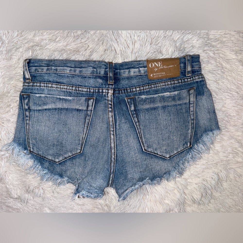 One Teaspoon Blue Frayed Jean Shorts - Picture 2 of 3